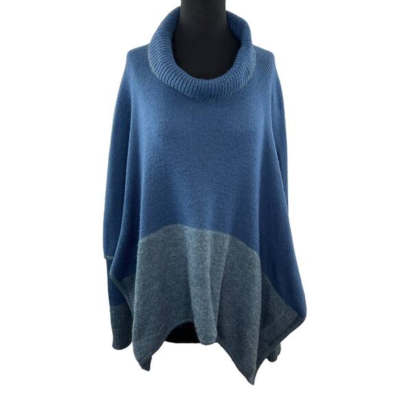 Lombaggi Knitwear Blue Angora Blend Oversized Cowl Neck Colorblock Poncho PERU - Picture 1 of 7
